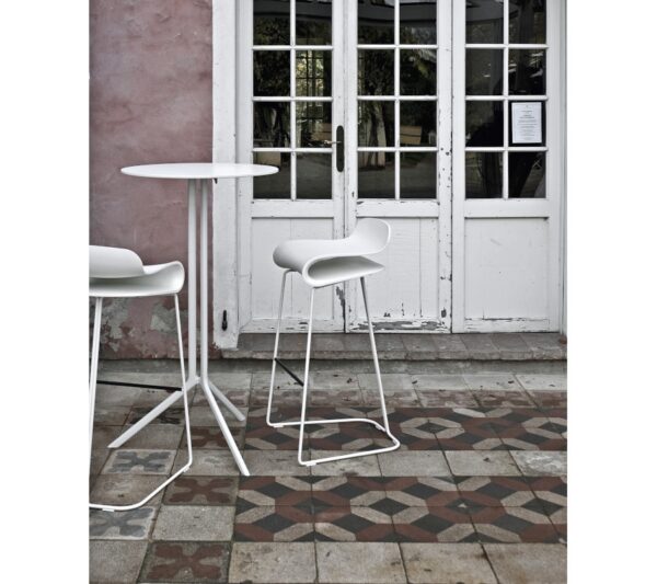 Kristalia BCN Outdoor Stool on Sled Base