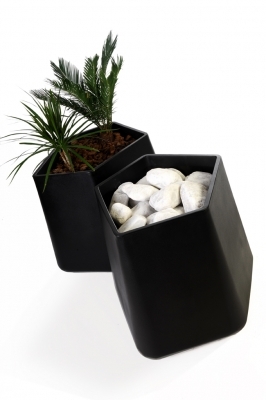 Rock Garden Medium Planter by Qui est Paul?-2687