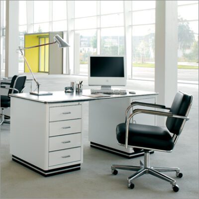 Müller Classic Line 228 Desk-4104