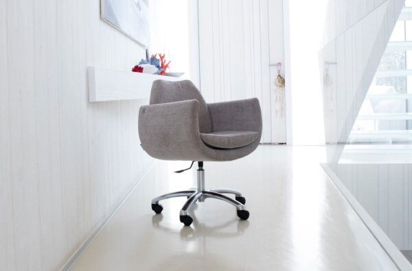 Magno Desk Chair By Fama-39842