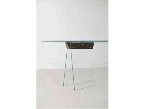 Kasteel Table by Tonelli Design