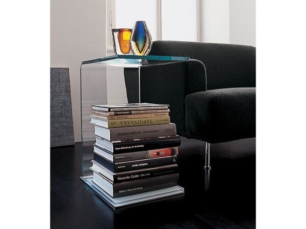 Sovet Italia Swan Side Table with Coloured Top & Base