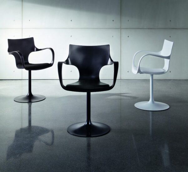 Sovet Italia Flute Girevole Swivel Chair with Arms