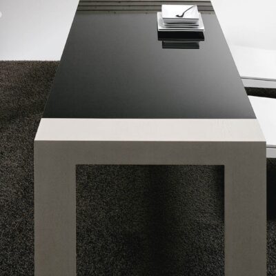 Plano Extendable Table By Bross-32811