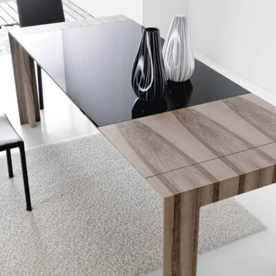 Plano Extendable Table By Bross-32812