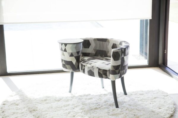 La Caracola Chair By Fama at Urbansuite