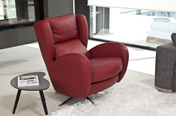 Romeo Armchair By Fama at Urbansuite