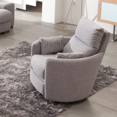 Venus Armchair by Fama-40045