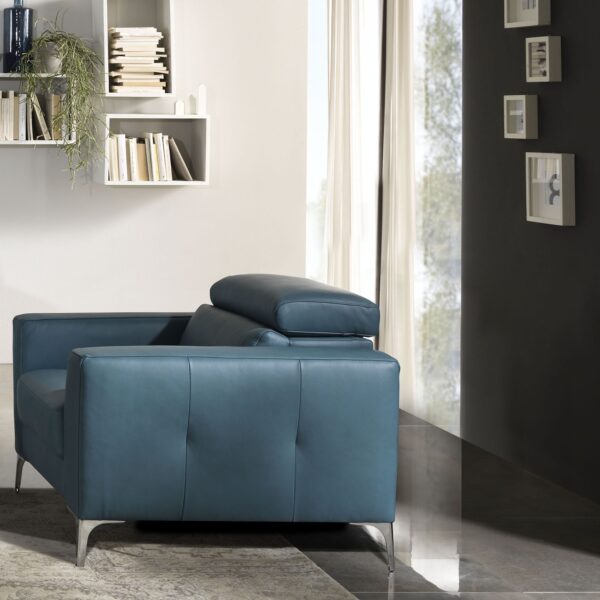 Matt Sofa By EgoItaliano at Urbansuite