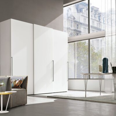 Liscia Sliding Door Wardrobe by Gruppo Tomasella