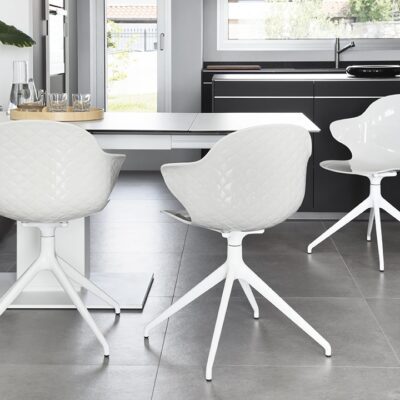 Saint Tropez Swivel Chair by Calligaris