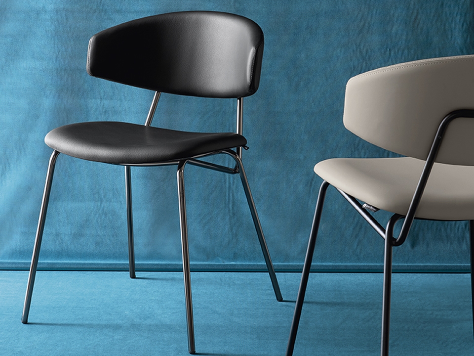 Sophia Skuba/Leather Chair by Calligaris-47160