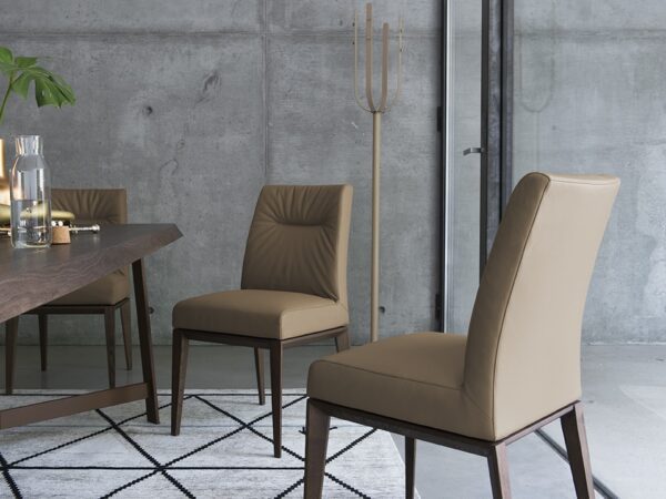 Tosca Leather Chair by Calligaris