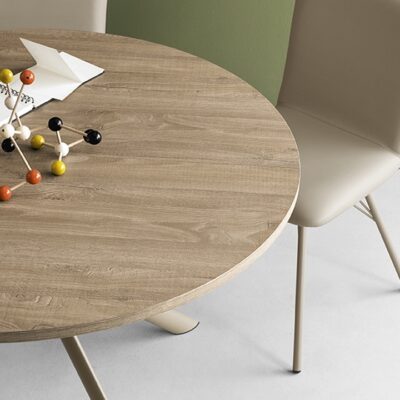 Giove Melamine Extending Round Table by Calligaris Connubia