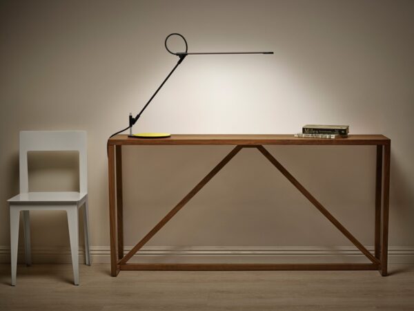 Superlight Table Light by Pablo -0