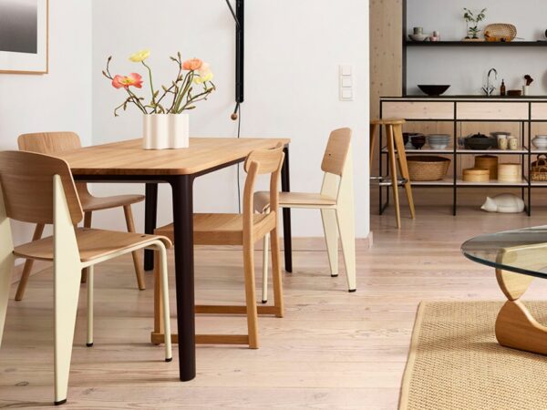 Standard chair by Vitra