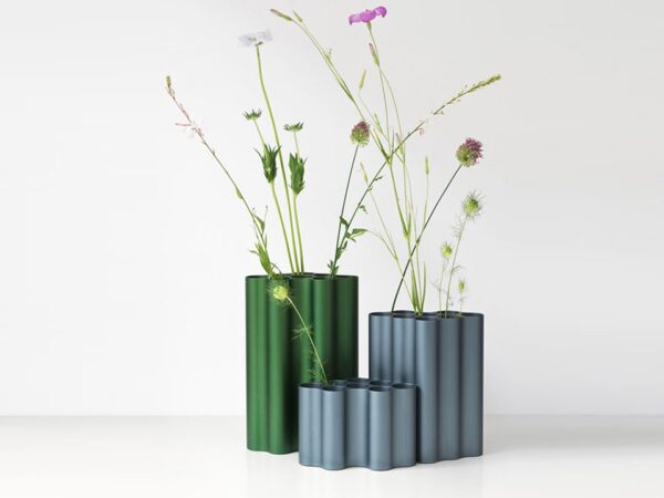 Vitra Nuage Metal Vase-53147