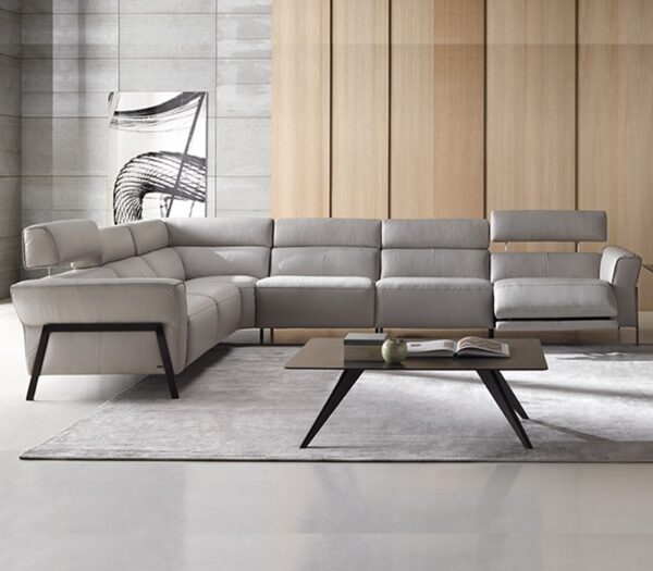 C021 Eleganza Sofa by Nattuzi Editions Lifestyle