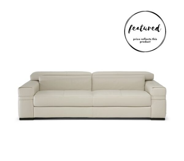 C136 Estroso Sofa by Nattuzi Editions Model