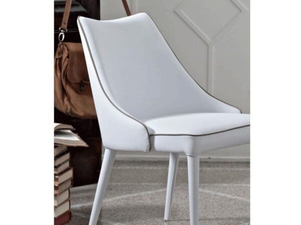 Bontempi Casa Clara Armchair With Upholstered Legs at Urbansuite