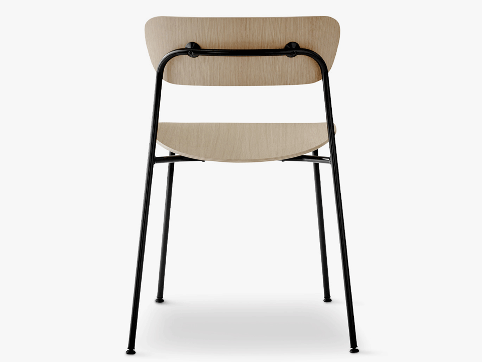 Pavilion AV1 Chair by &Tradition