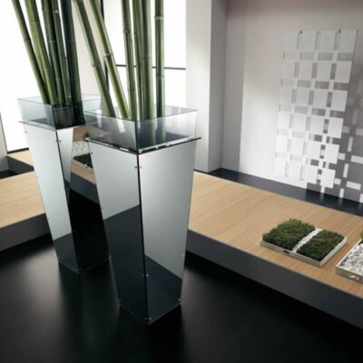 Tonelli Design Amon Vase at Urbansuite