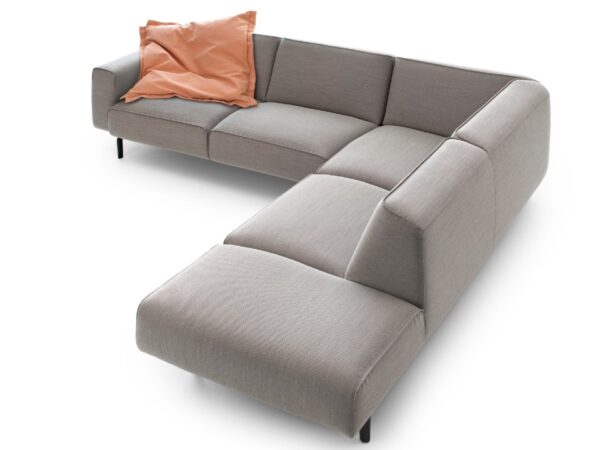 Melloo Sofa by Pode