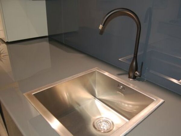 Lago Grey and Sand Gloss Kitchen Set with Glass Worktops