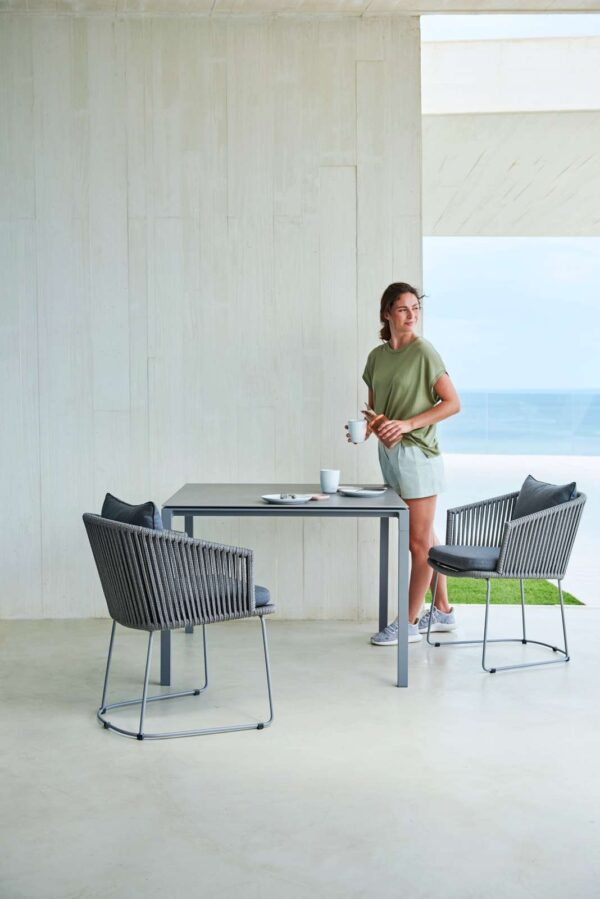 Cane-line Pure Dining Table with Ceramic Top