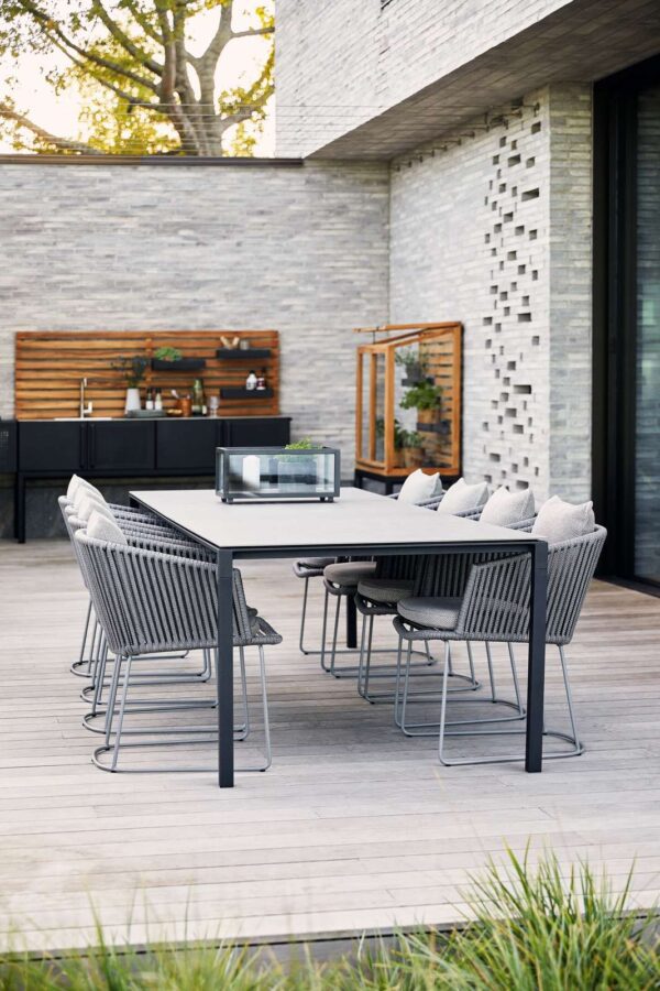 Cane-line Pure Dining Table with Ceramic Top