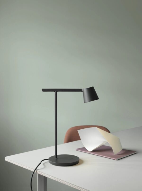 Muuto Tip Table Lamp Light in Black, White, Grey or Copper Brown