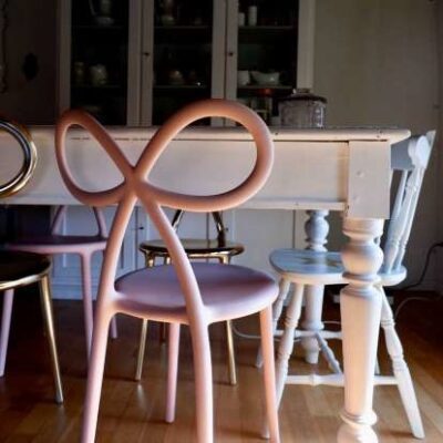 Qeeboo Ribbon Chair in Pink, Black or White