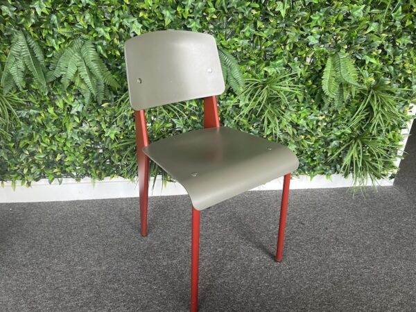 Vitra Standard SP Chair, Solid Wood, Japanese Red & Basalt, Ex Display