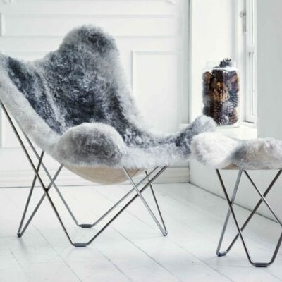 Cuero Butterfly Chair in Sheepskin