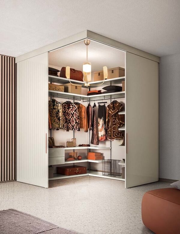 Pianca Vista Walk-in Wardrobe