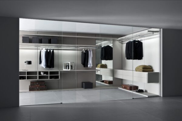 Pianca Vista Walk-in Wardrobe