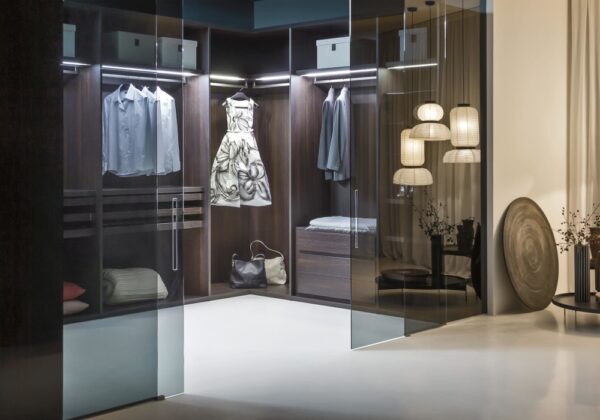 Pianca Vista Walk-in Wardrobe