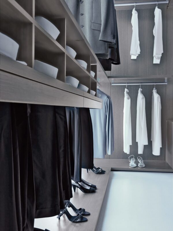 Presotto Varius Walk-in Open Wardrobe