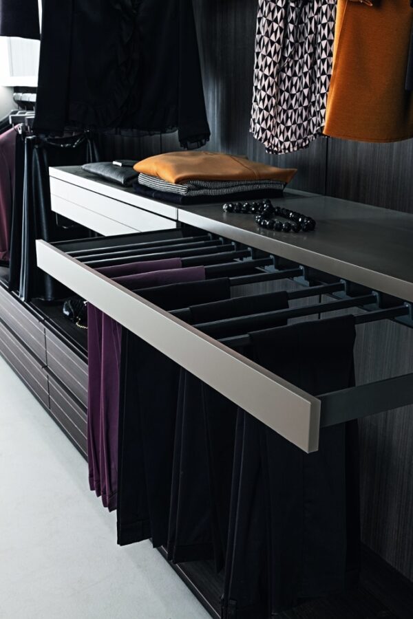 Presotto Varius Walk-in Open Wardrobe