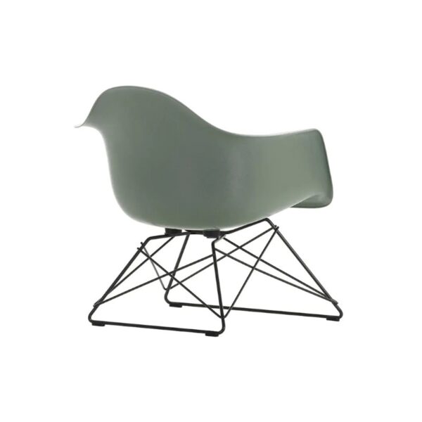 Eames Fiberglass Armchair LAR-78793