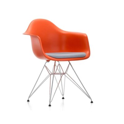 Eames Plastic Armchair DAR-78386