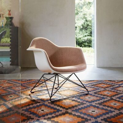 Eames Plastic Armchair LAR-78894