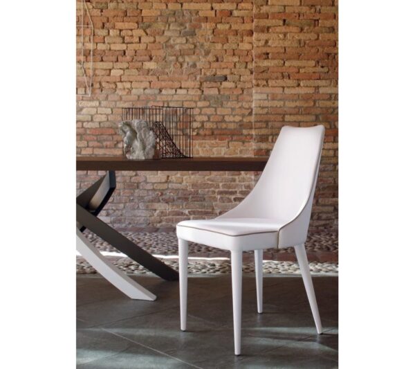 Bontempi Casa Clara Dining Chair with Upholstered Legs