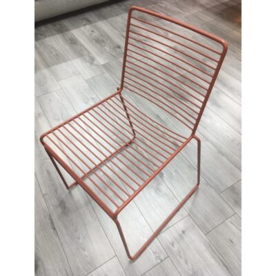 HAY HEE Metal Wire Chair in Rust Colour