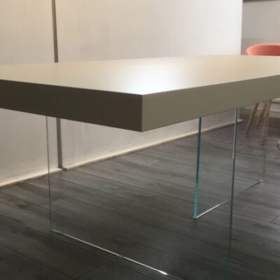 Lago Air Table Spago Laminate Ex-Display