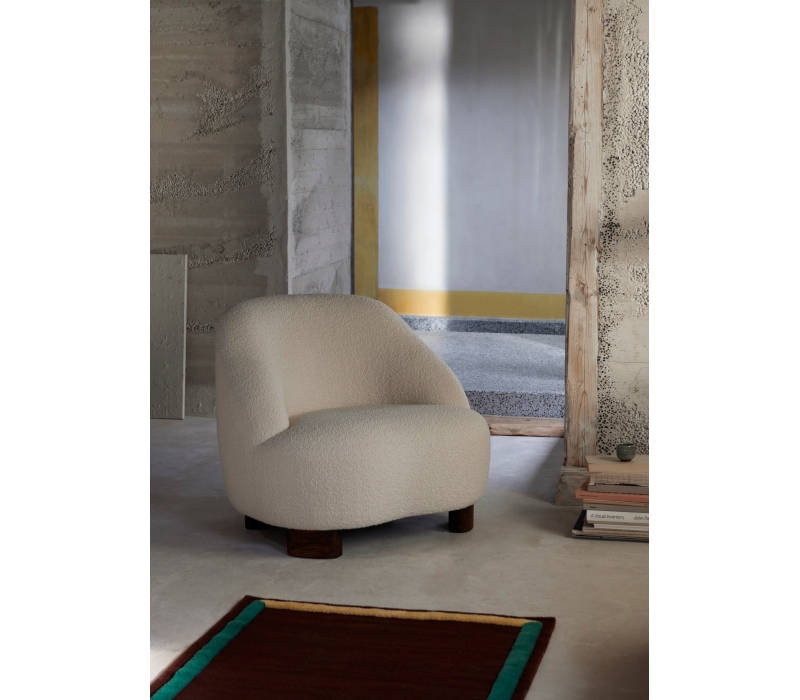 &tradition Margas LC1 Lounge Chair with Legs