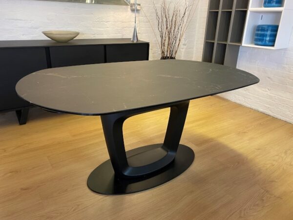 Calligaris Orbital Extending Dining Table