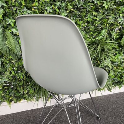 Vitra Plastic Side Chair DSR Ex Display-90771