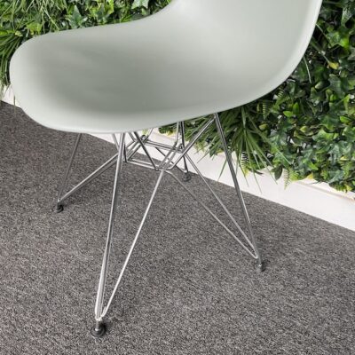 Vitra Plastic Side Chair DSR Ex Display-90772