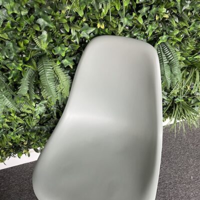 Vitra Plastic Side Chair DSR Ex Display-90774